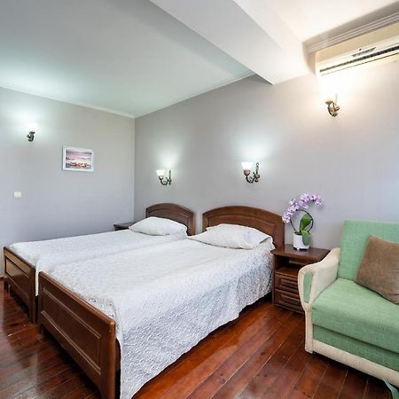 Hotel Izvora Kranevo Bagian luar foto