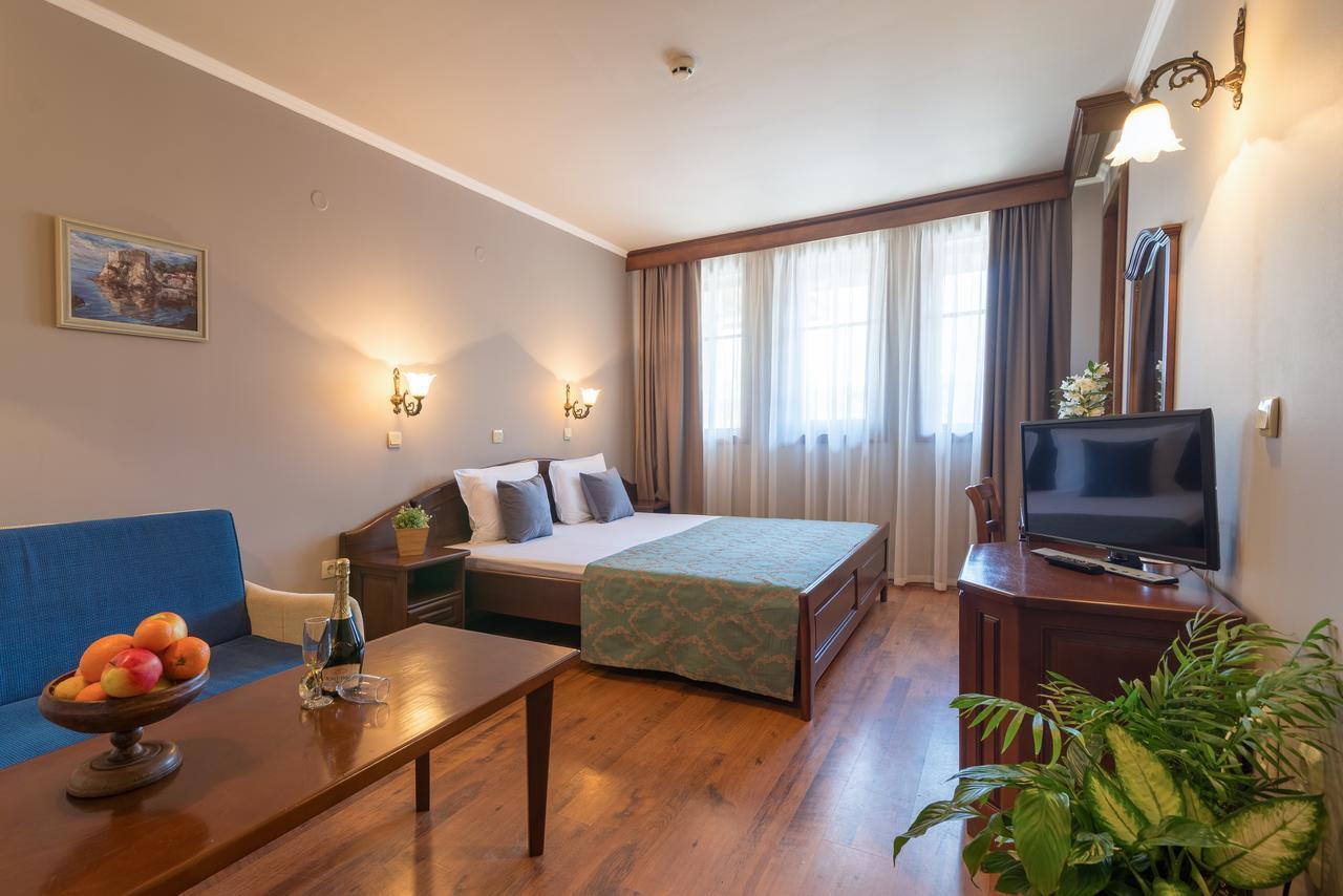 Hotel Izvora Kranevo Bagian luar foto